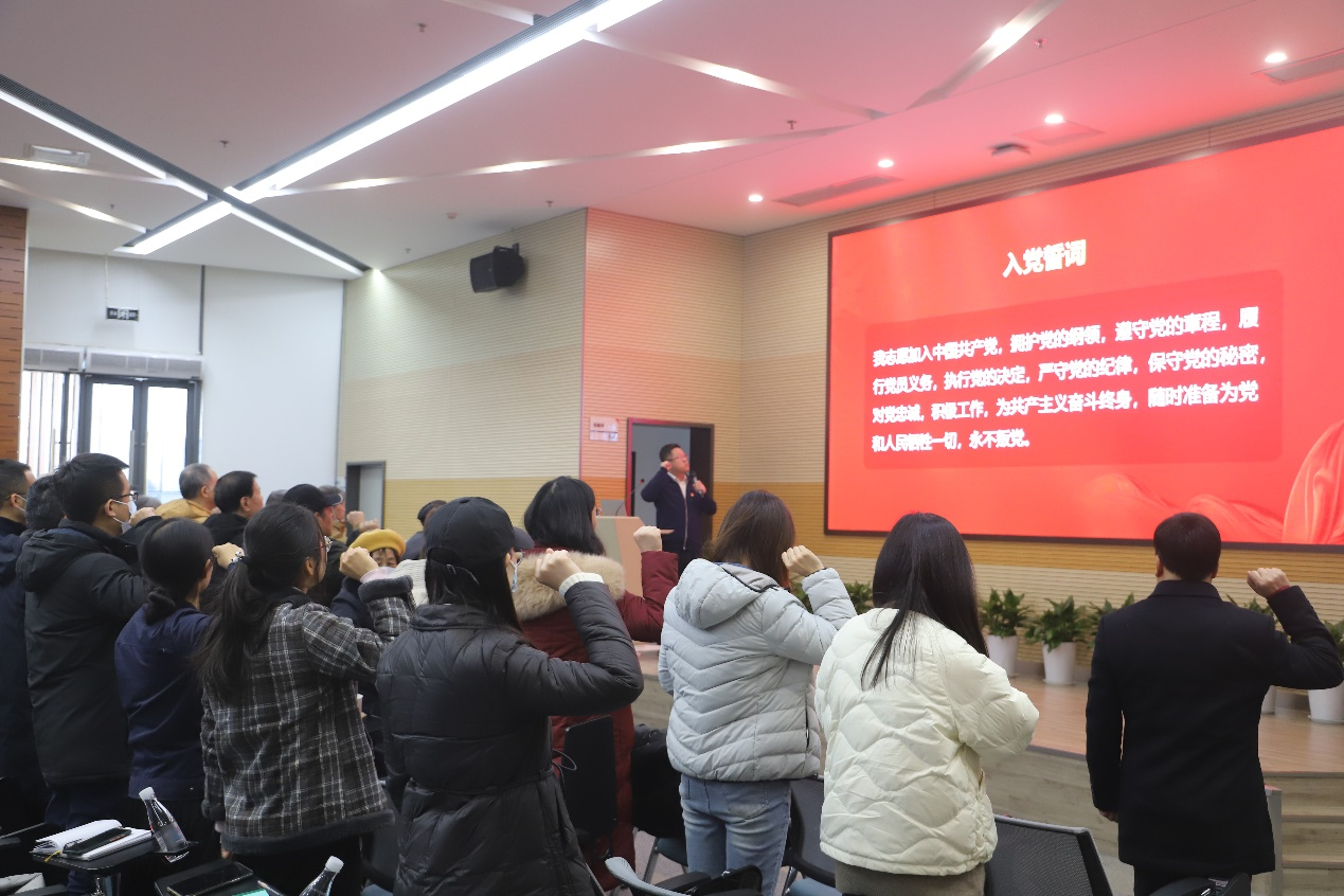 弘揚(yáng)延安精神，傳承紅色基因 | 光子產(chǎn)業(yè)鏈黨委舉行主題黨日活動(dòng)